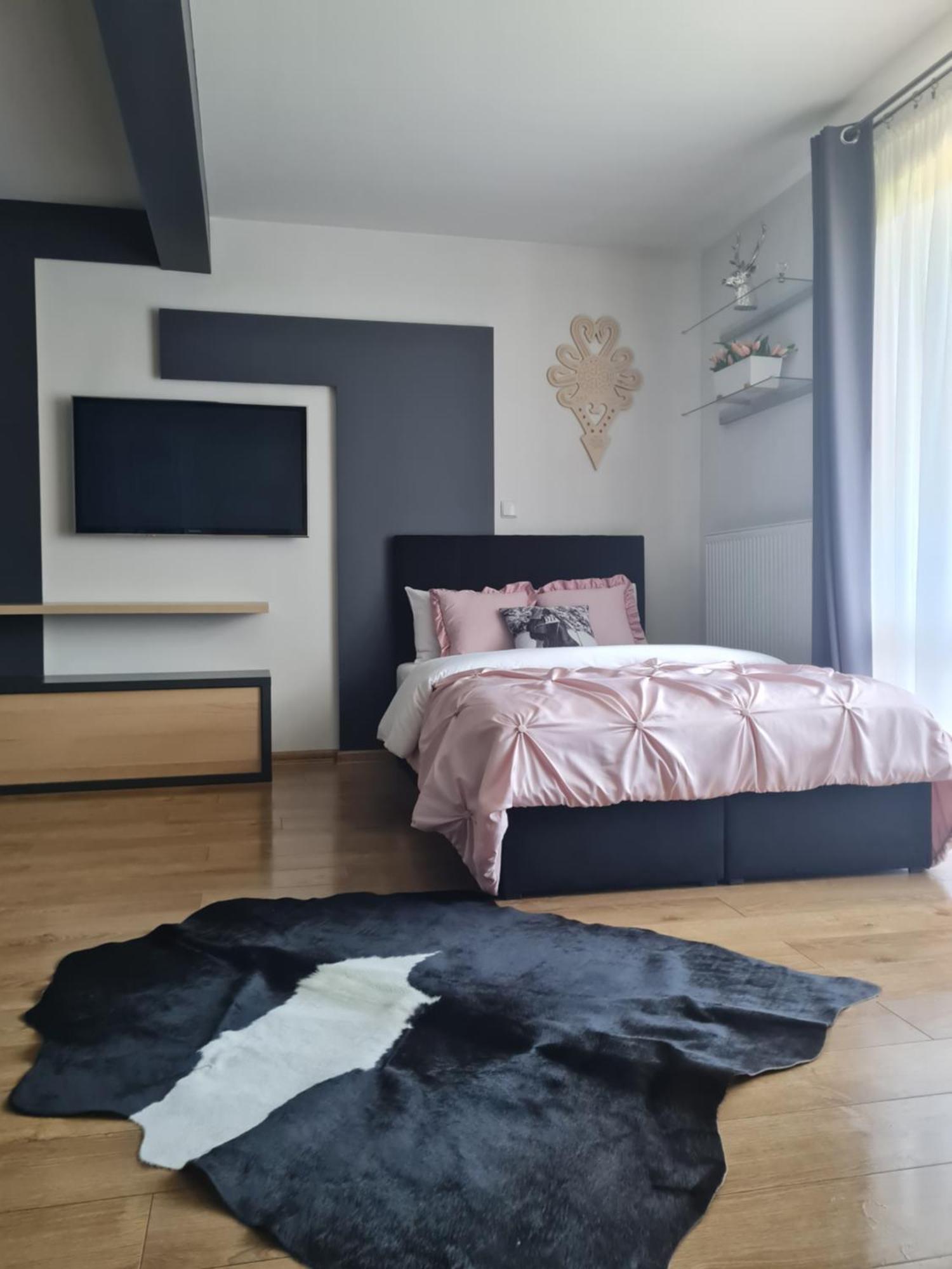 U Tatarow Lejlighed Suche Værelse billede